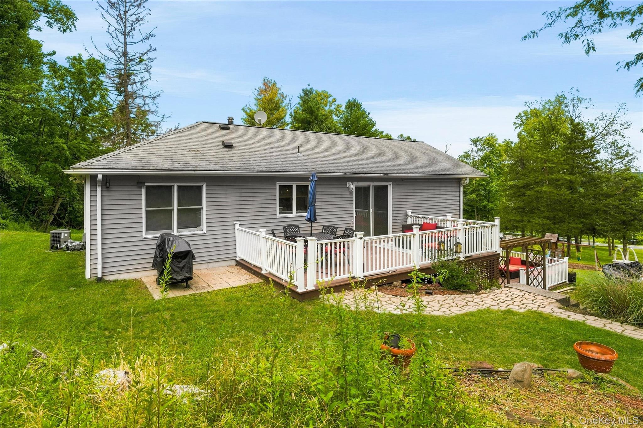 412 Laroe Road Property Photo 41