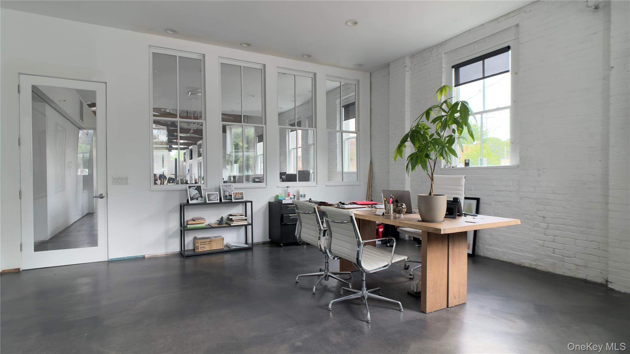 76 Prince Street Property Photo 14