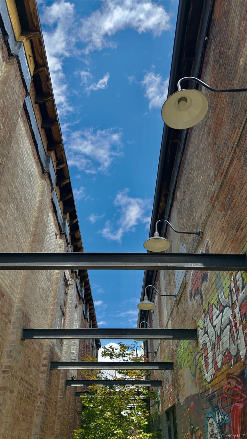 76 Prince Street Property Photo 23