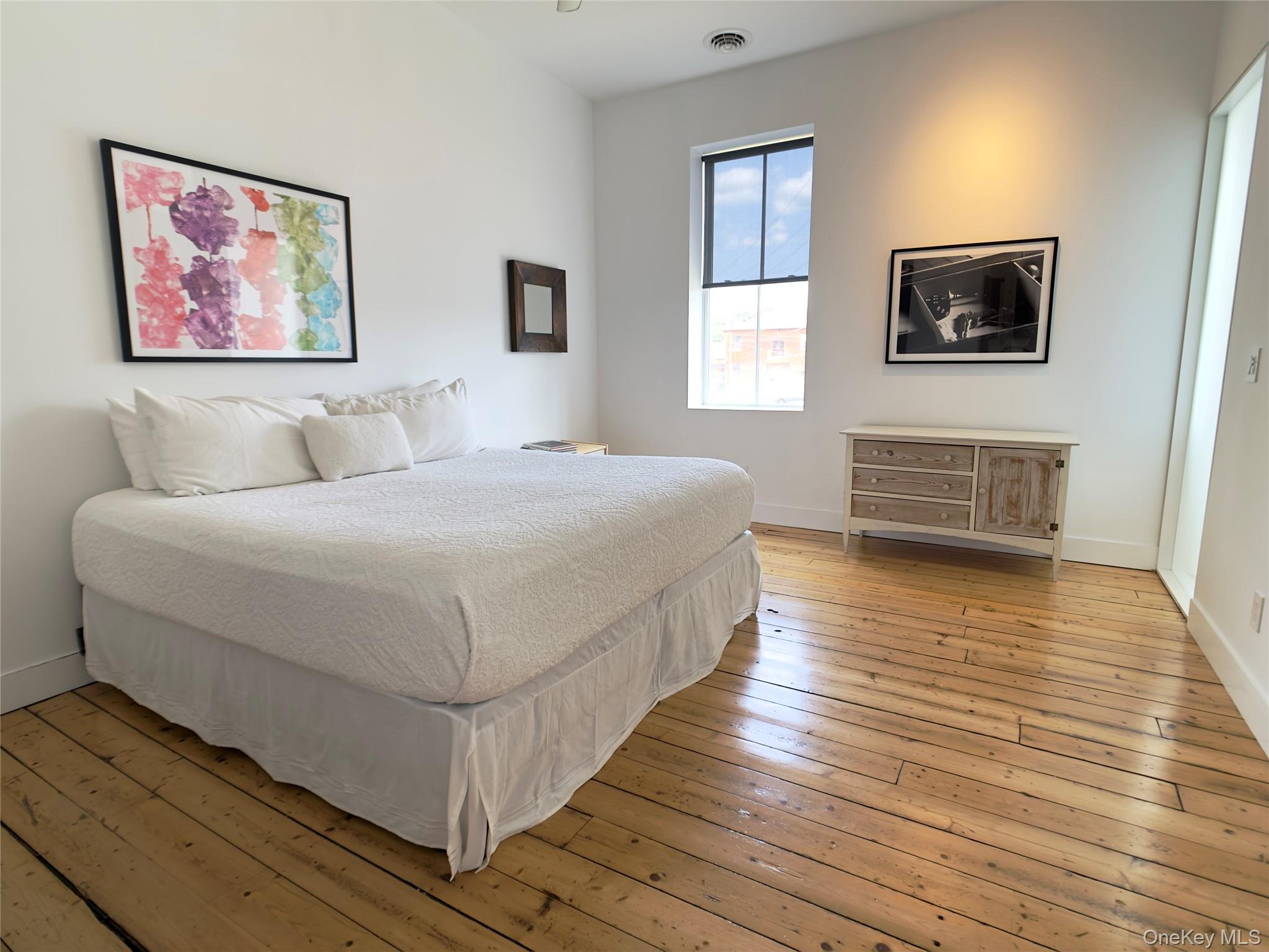 76 Prince Street Property Photo 29