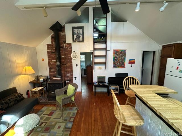 86 Gerard Walk Property Photo 8