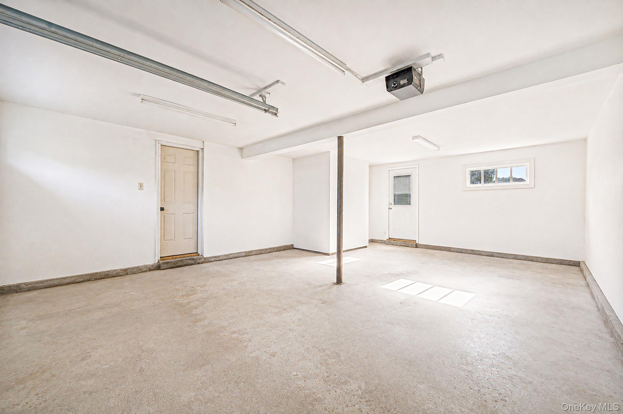 10 Coronado Road Property Photo 36
