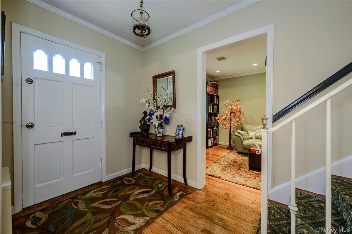 928 Northfield Road Property Photo 3