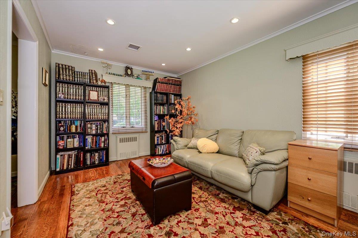 928 Northfield Road Property Photo 9