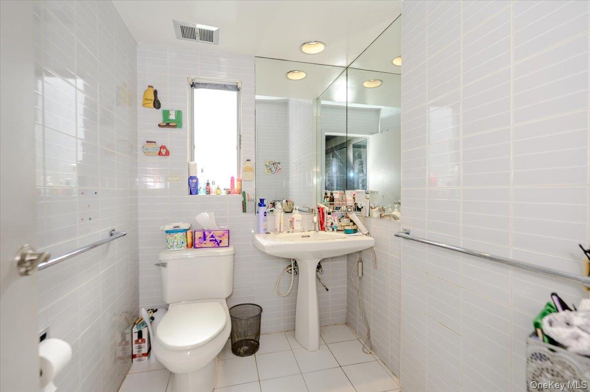 928 Northfield Road Property Photo 19