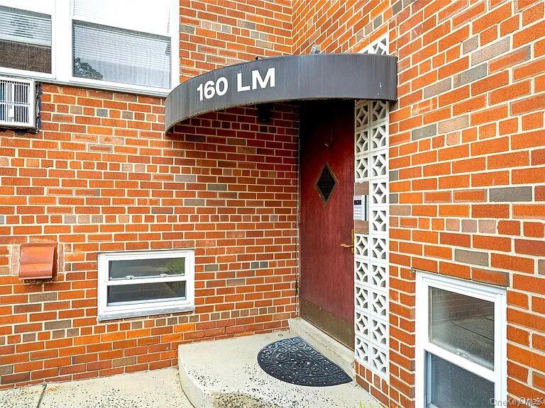 160 Centre 3l Property Photo 17