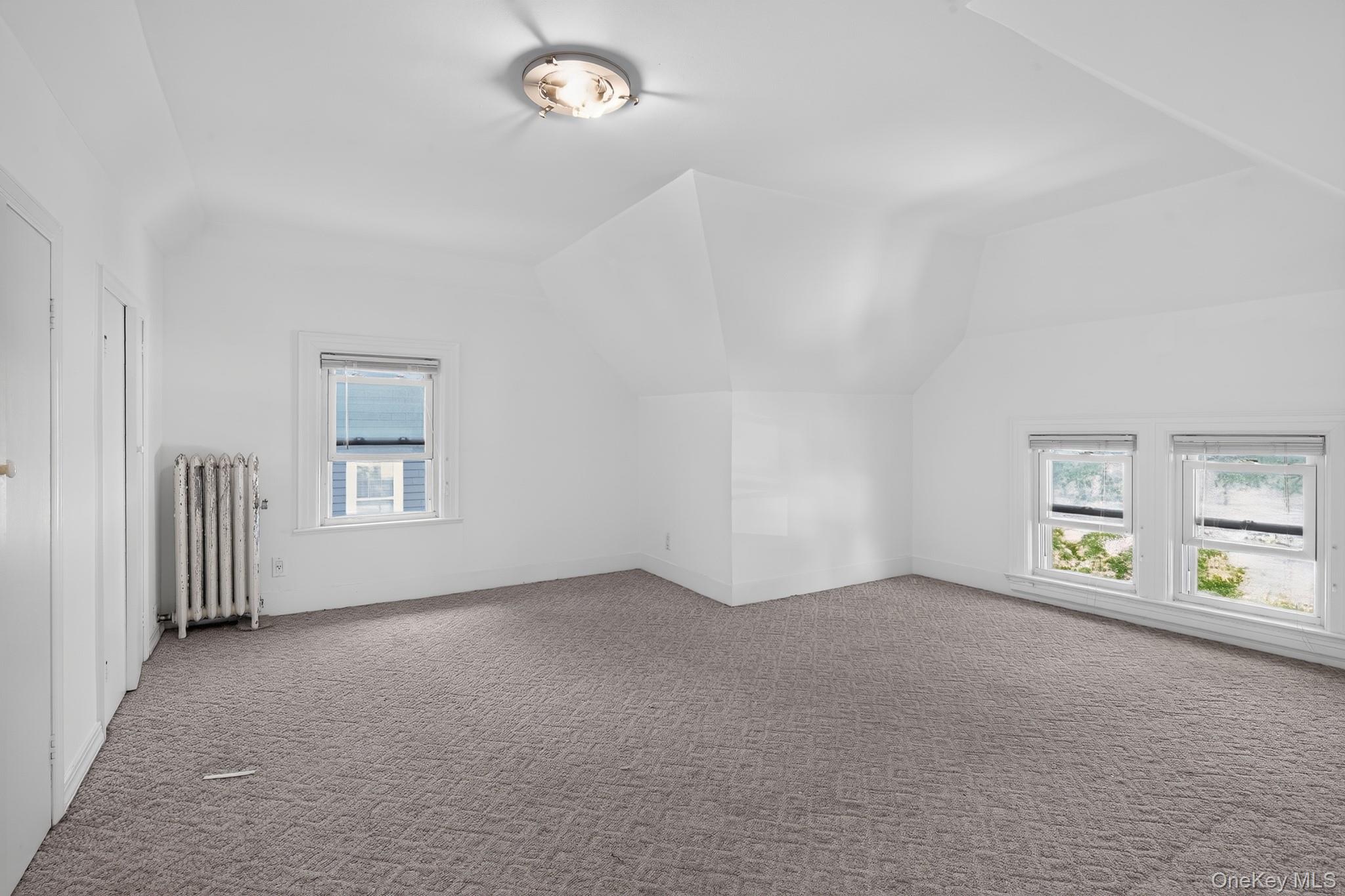 24640 Alameda Avenue Property Photo 18