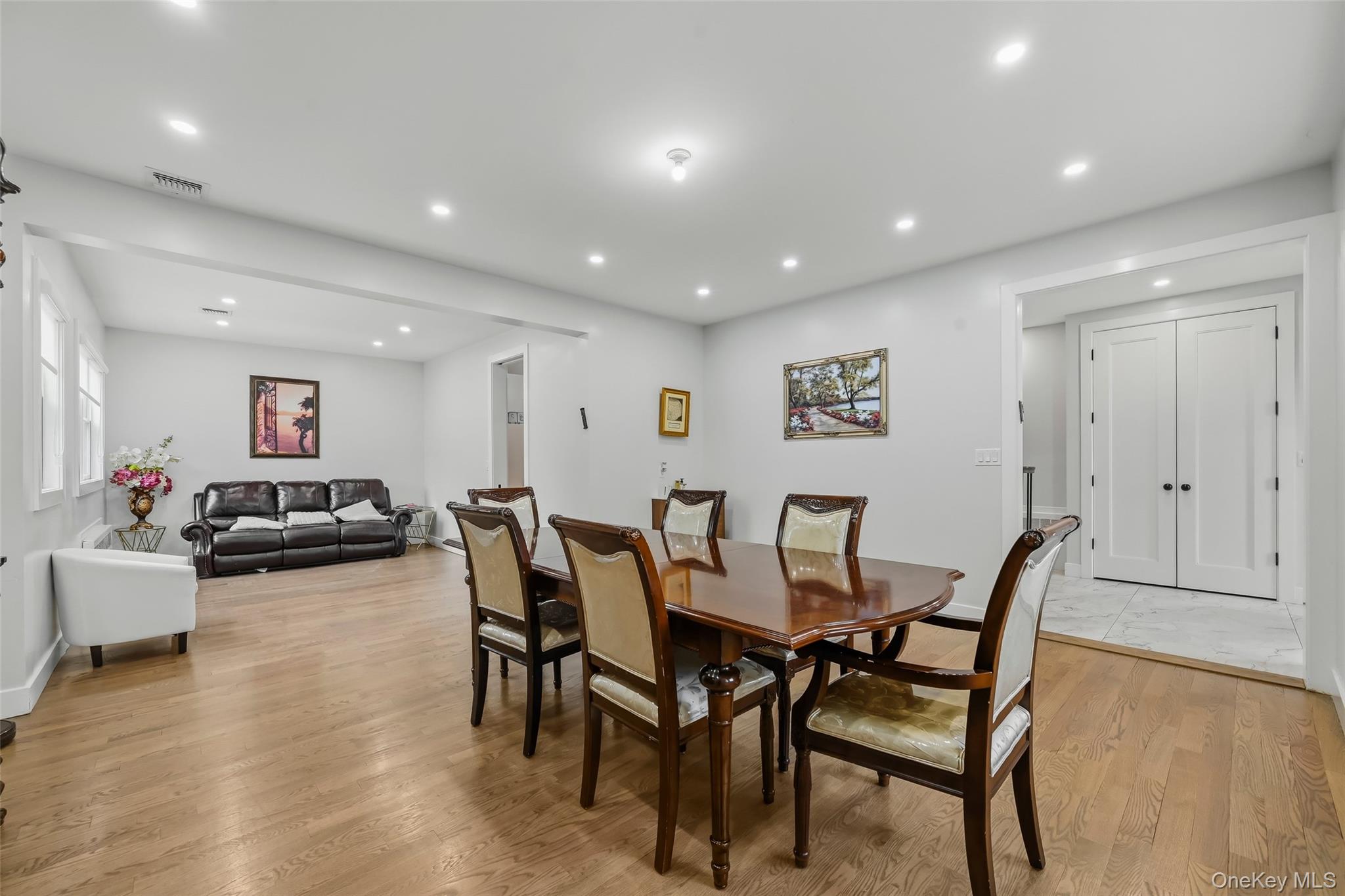 4 Spruill Court Property Photo 9