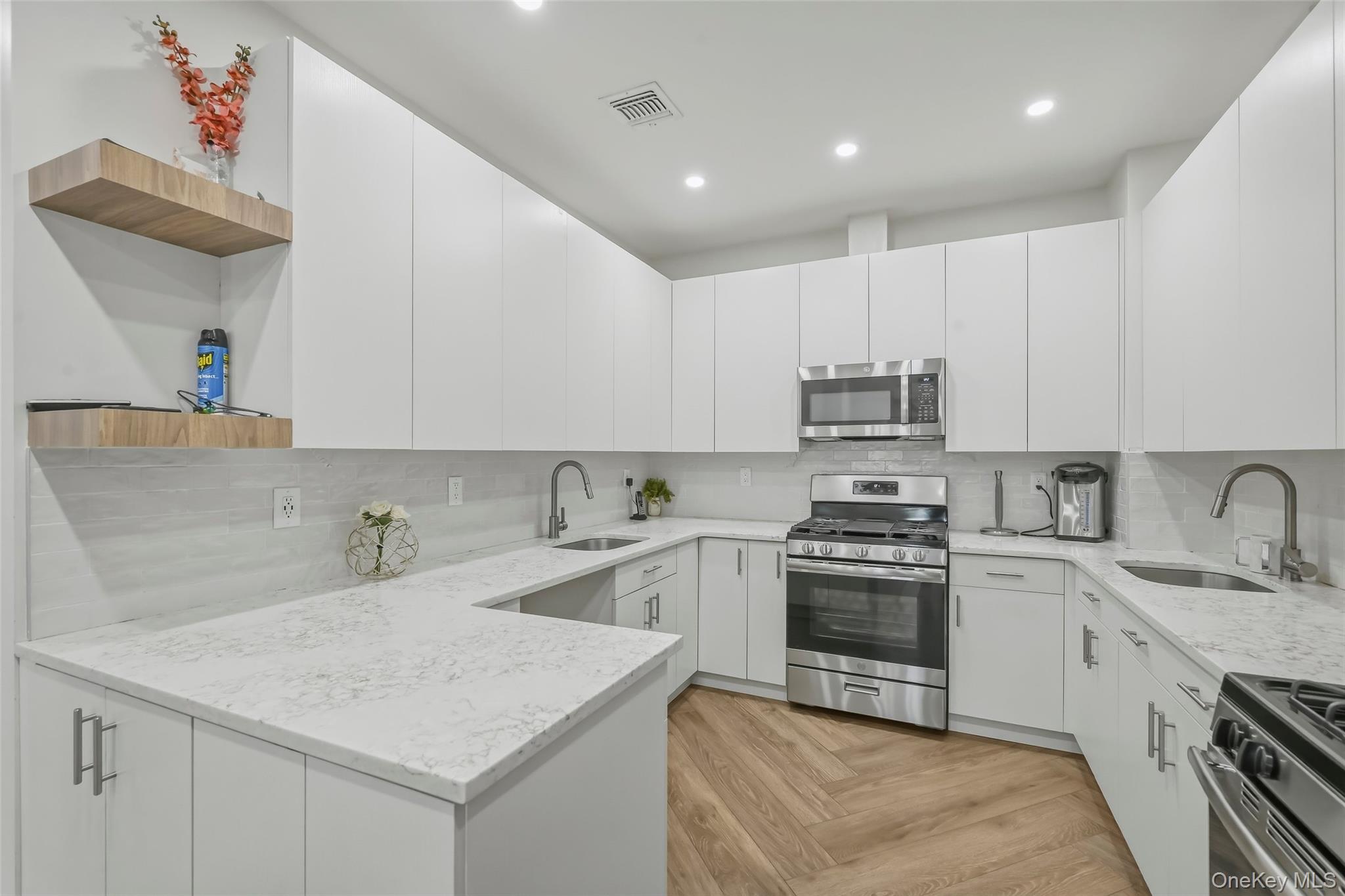 4 Spruill Court Property Photo 14