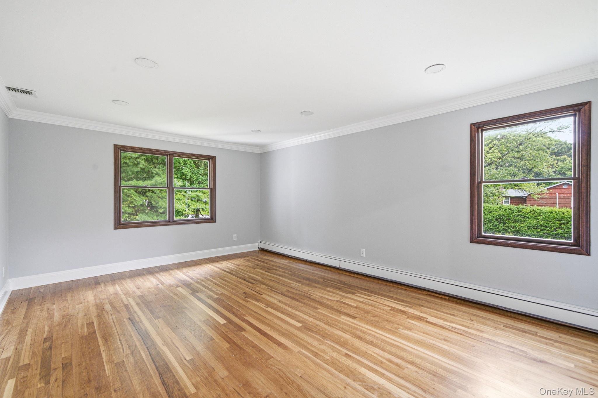 20 Arbor Lane Property Photo 32