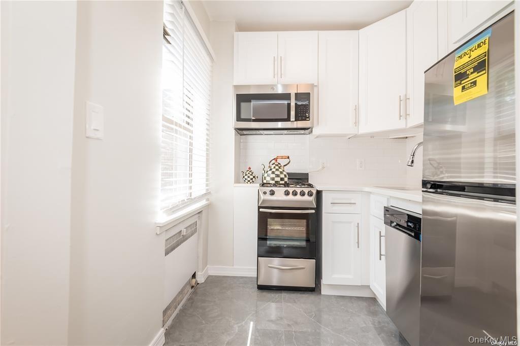 7 Bond Street 3b Property Photo 4