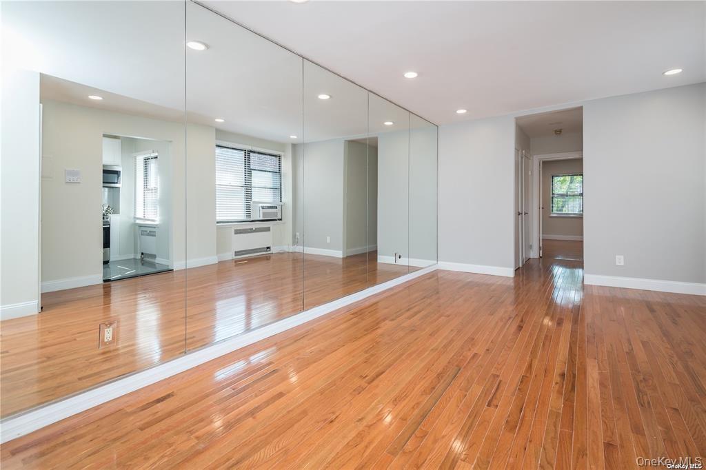 7 Bond Street 3b Property Photo 13