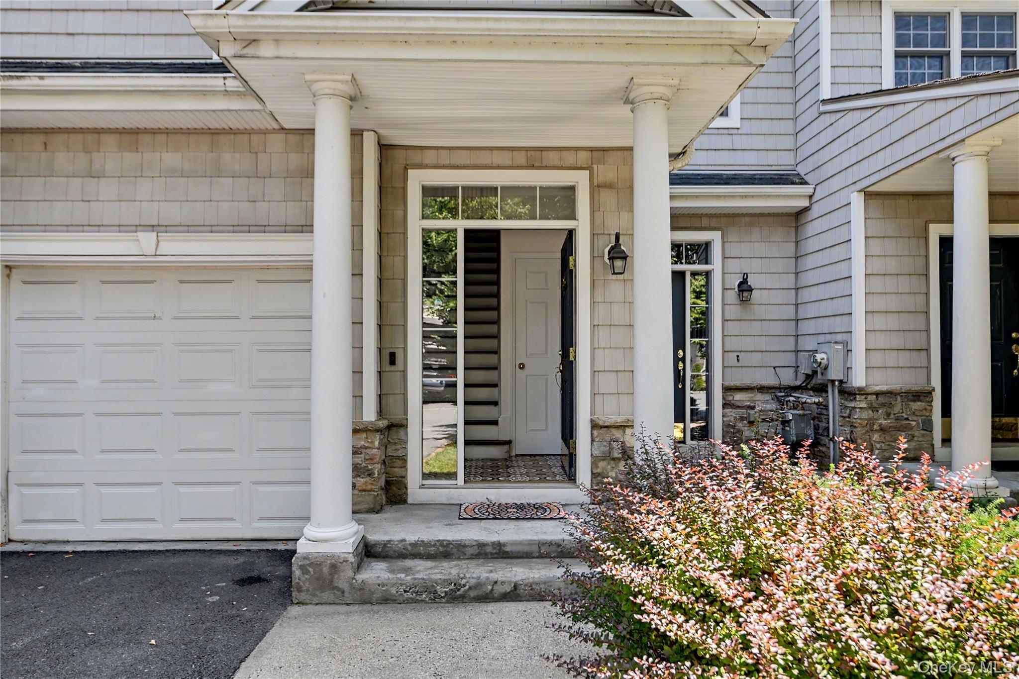 1805 Half Moon Bay Drive Property Photo 2