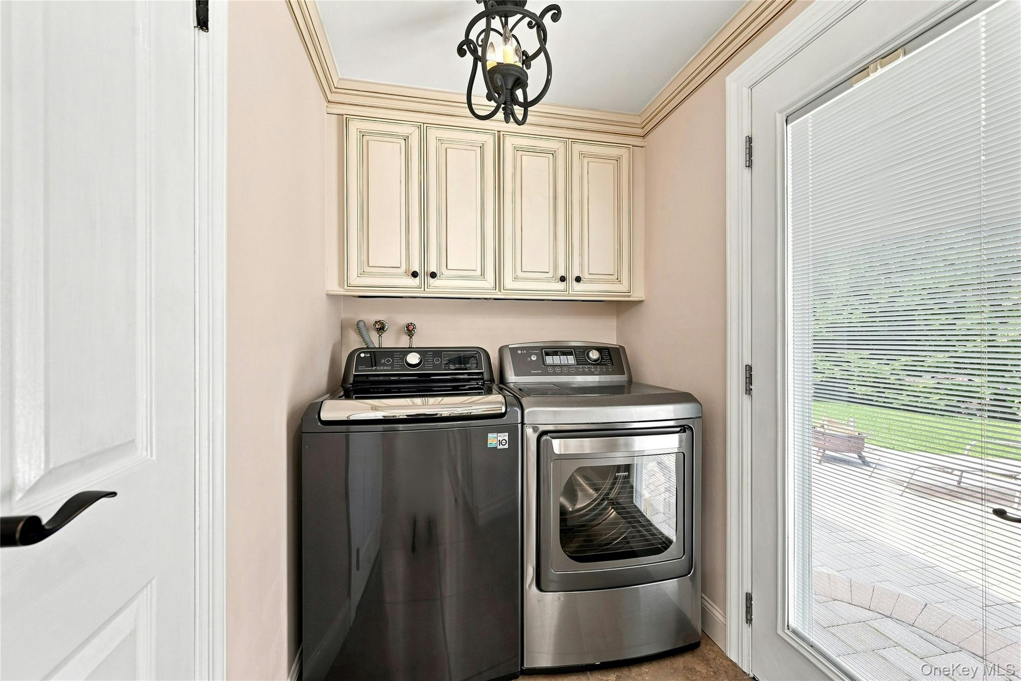 54 Twin Oaks Drive Property Photo 30