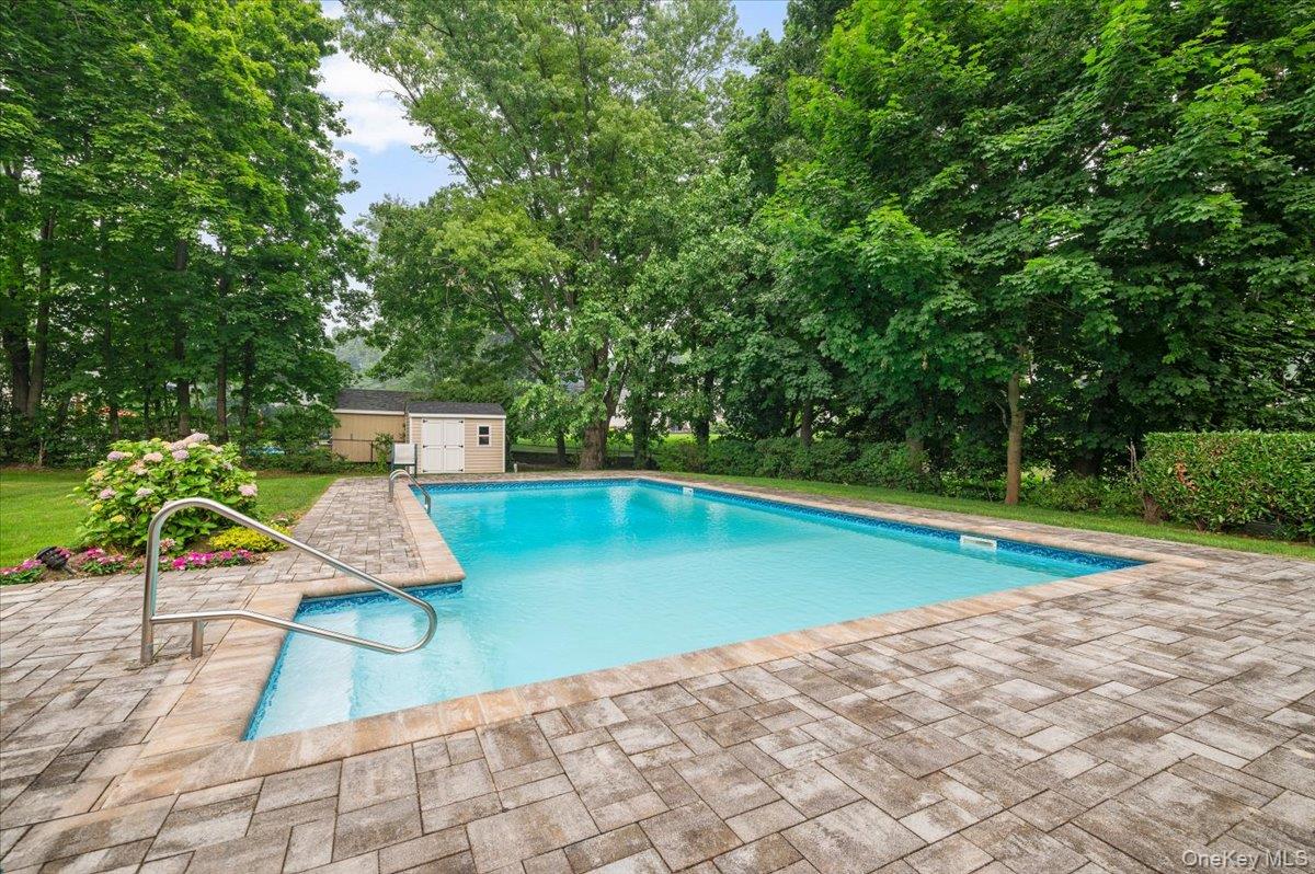 35 Bucknell Drive Property Photo 41