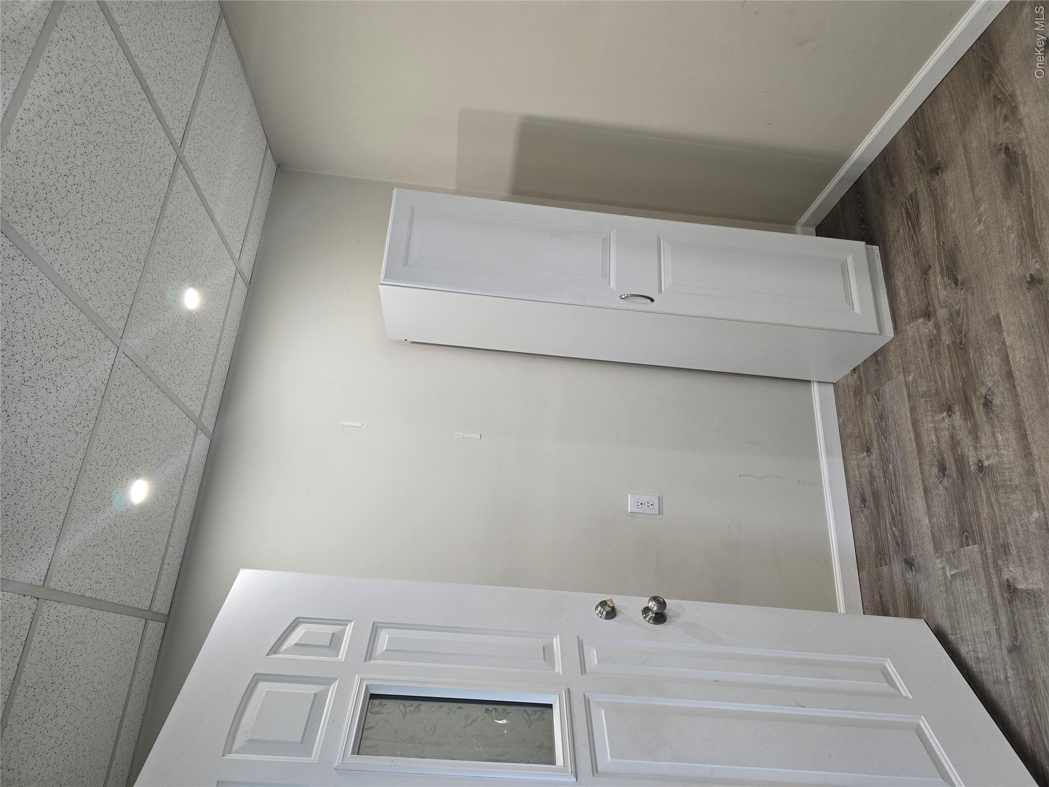 1035437 Property Photo 4