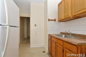 663 Miller Avenue Property Photo 19