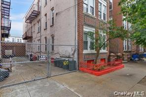 663 Miller Avenue Property Photo 25