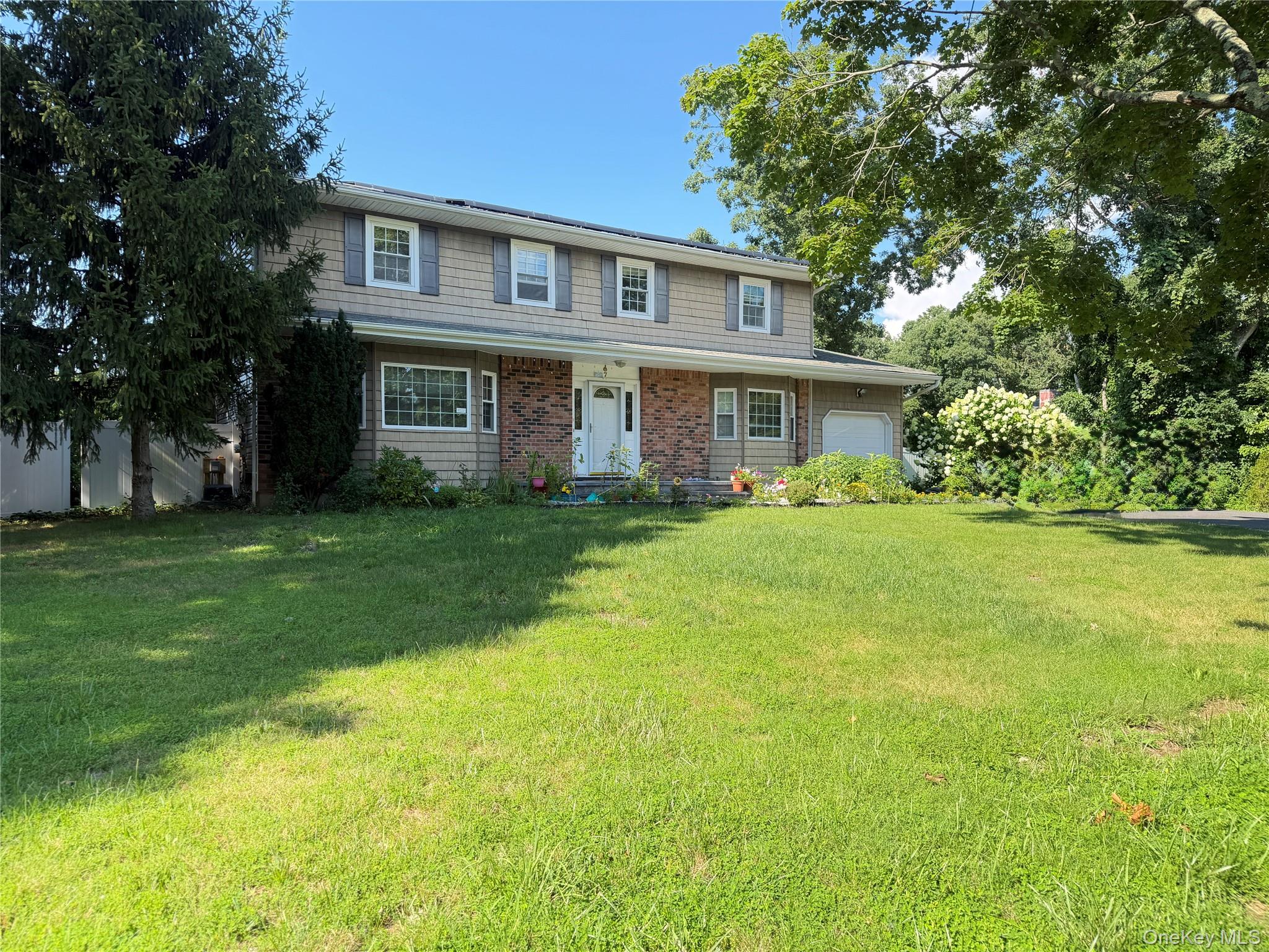7 Estates Drive Property Photo 1
