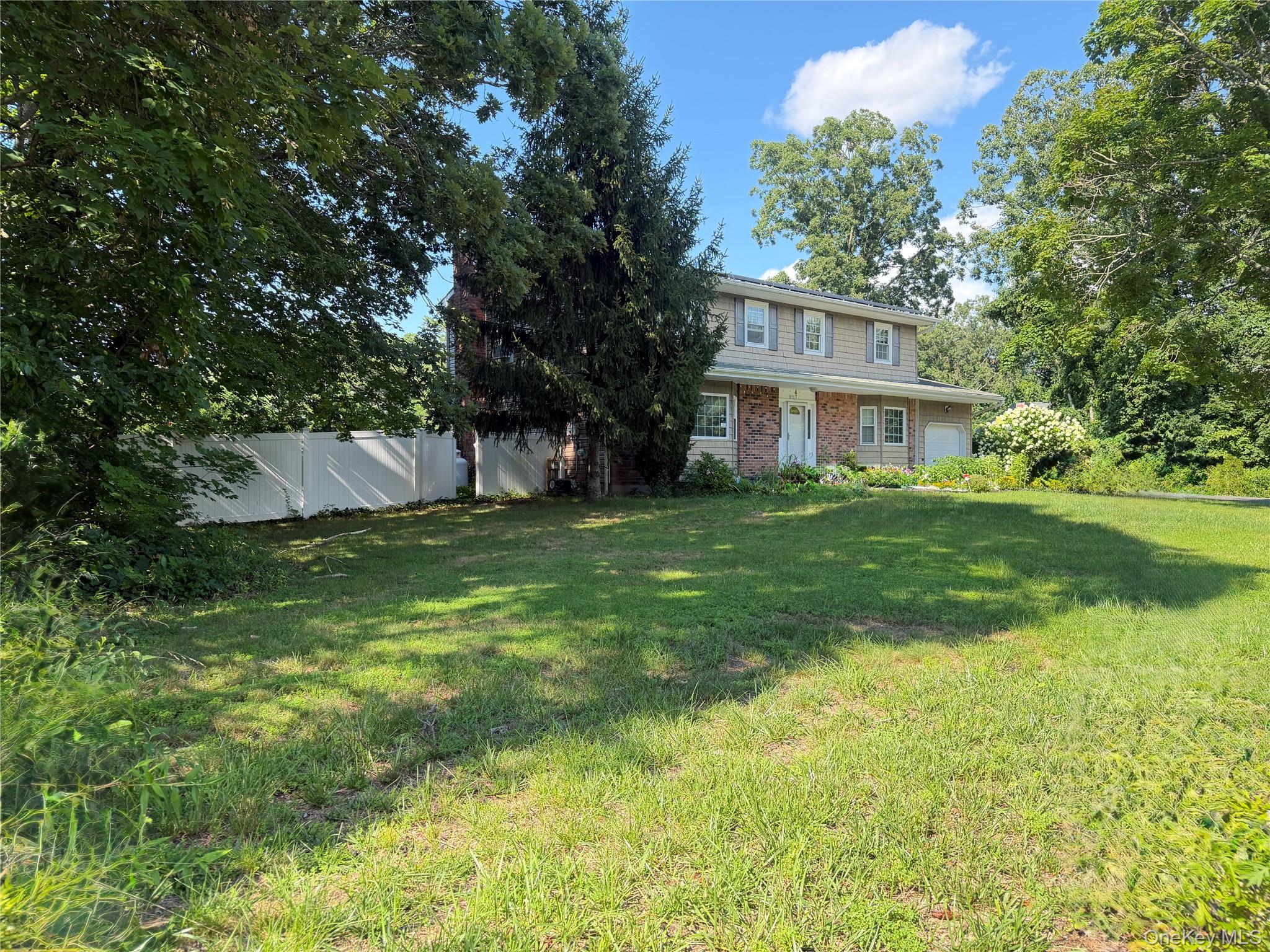 7 Estates Drive Property Photo 2