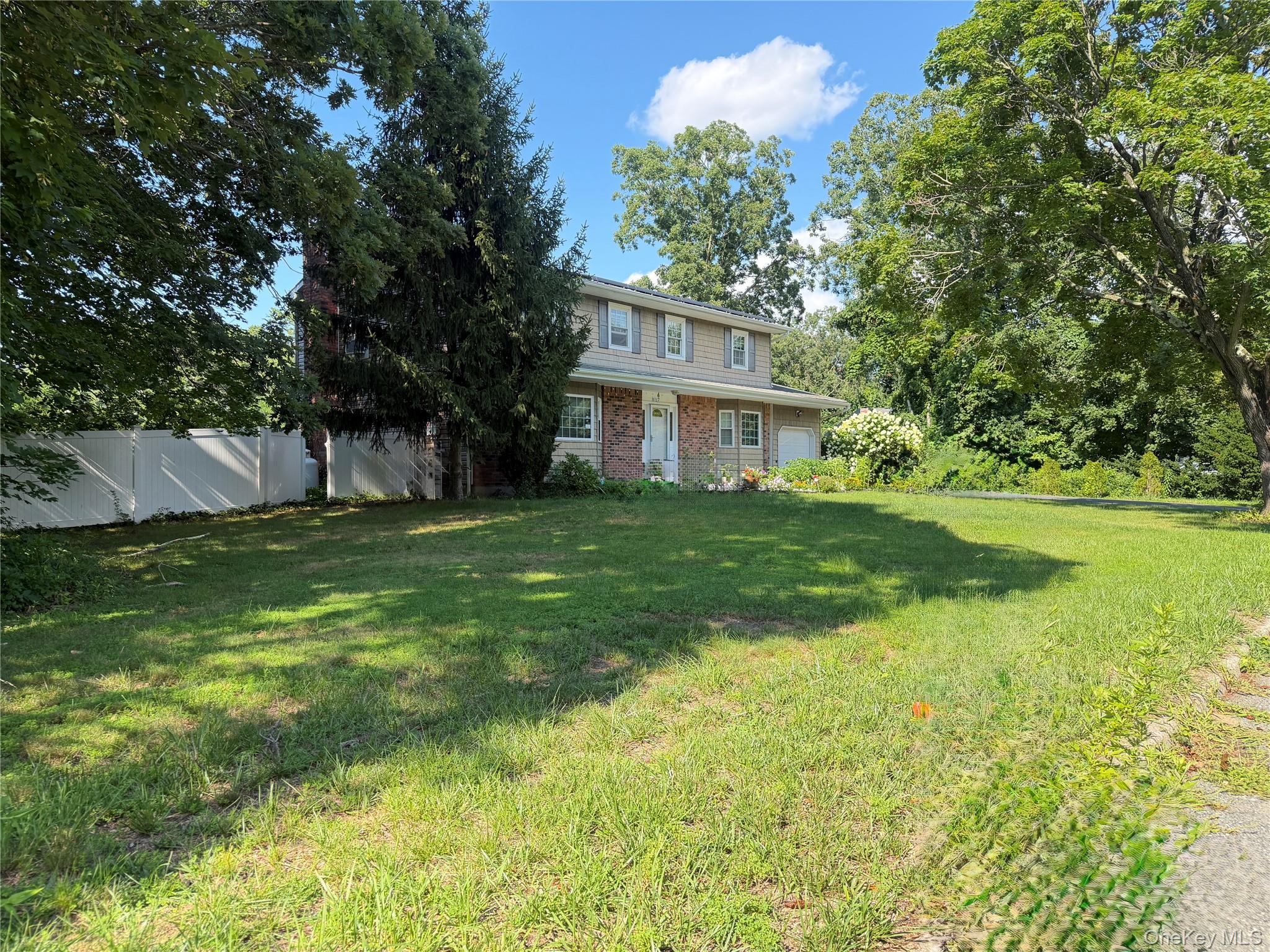 7 Estates Drive Property Photo 3
