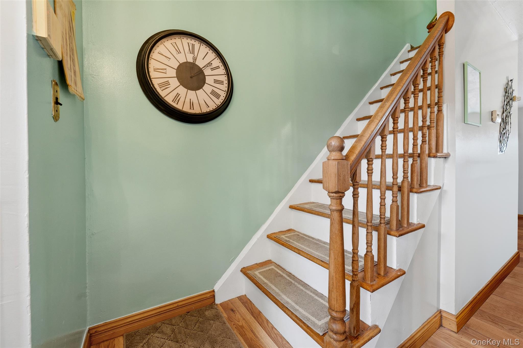 4230 E Tremont Avenue Property Photo 13