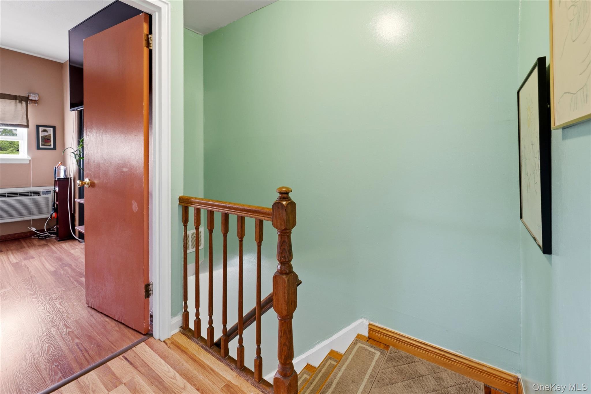 4230 E Tremont Avenue Property Photo 19