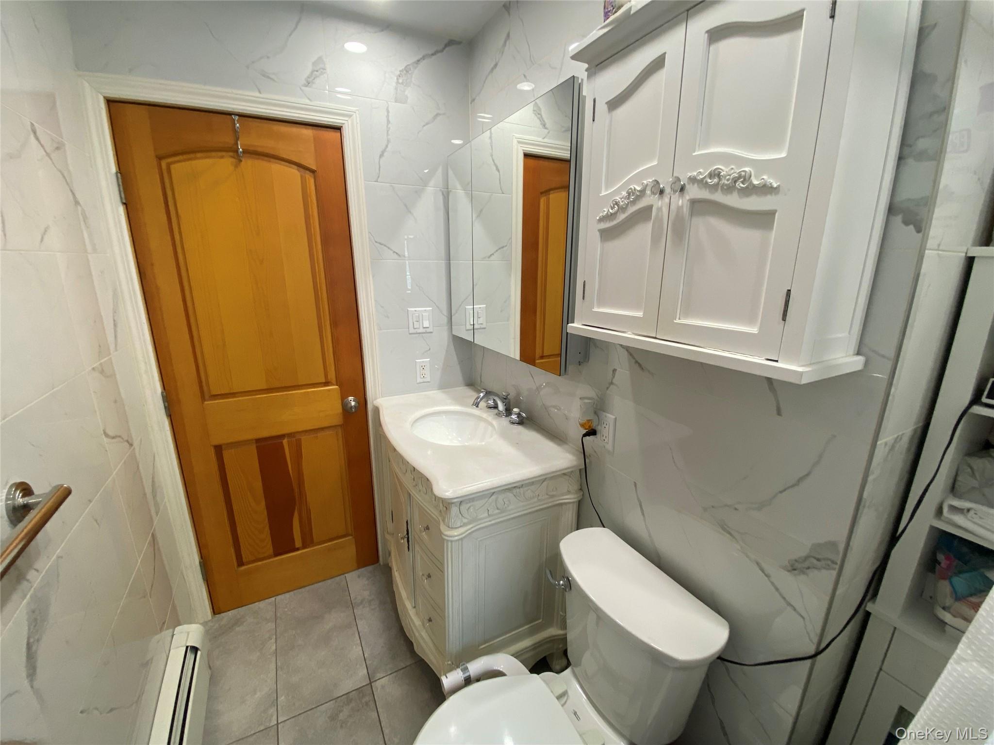 211 Madison Avenue Property Photo 14