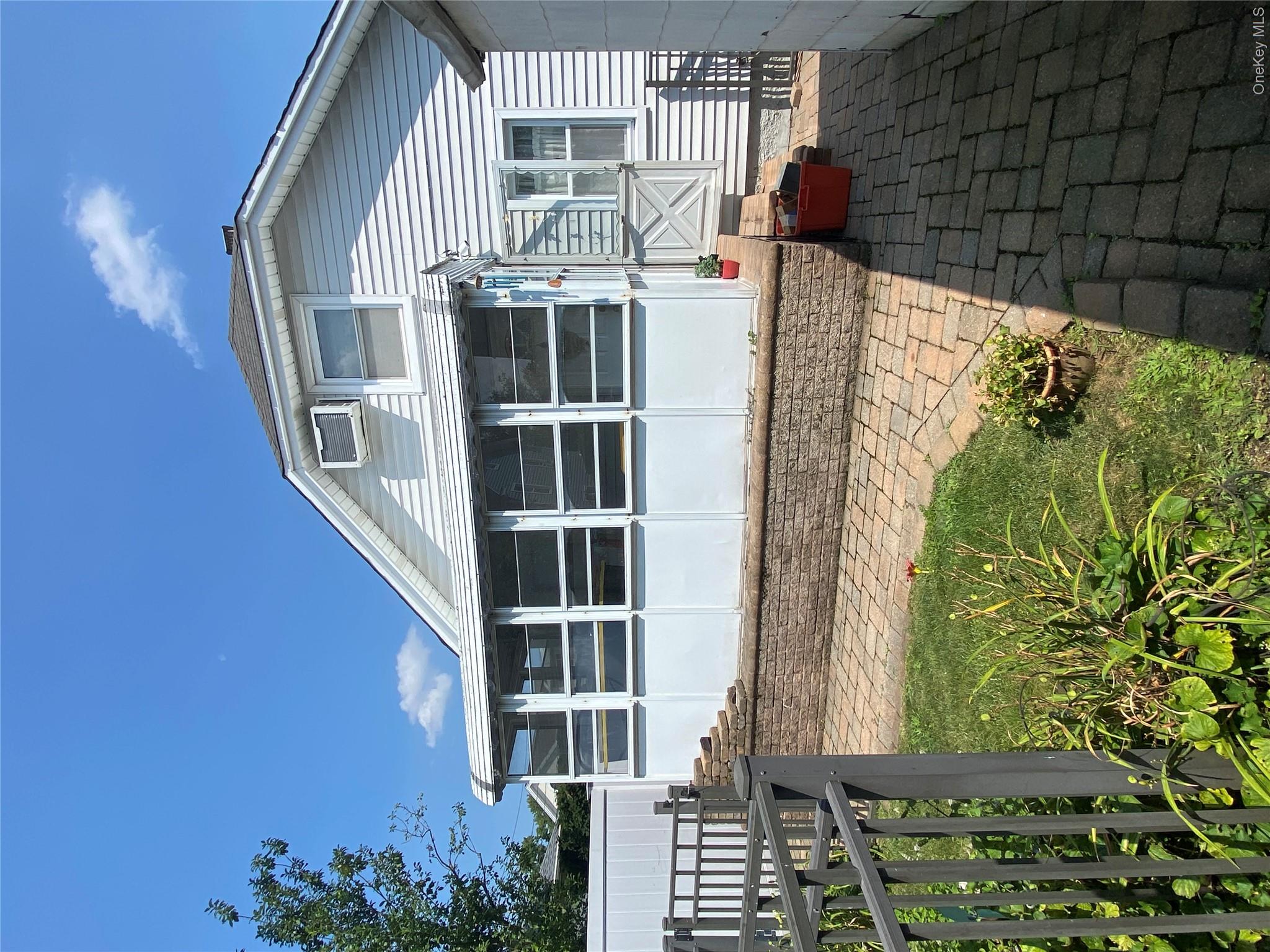 211 Madison Avenue Property Photo 17
