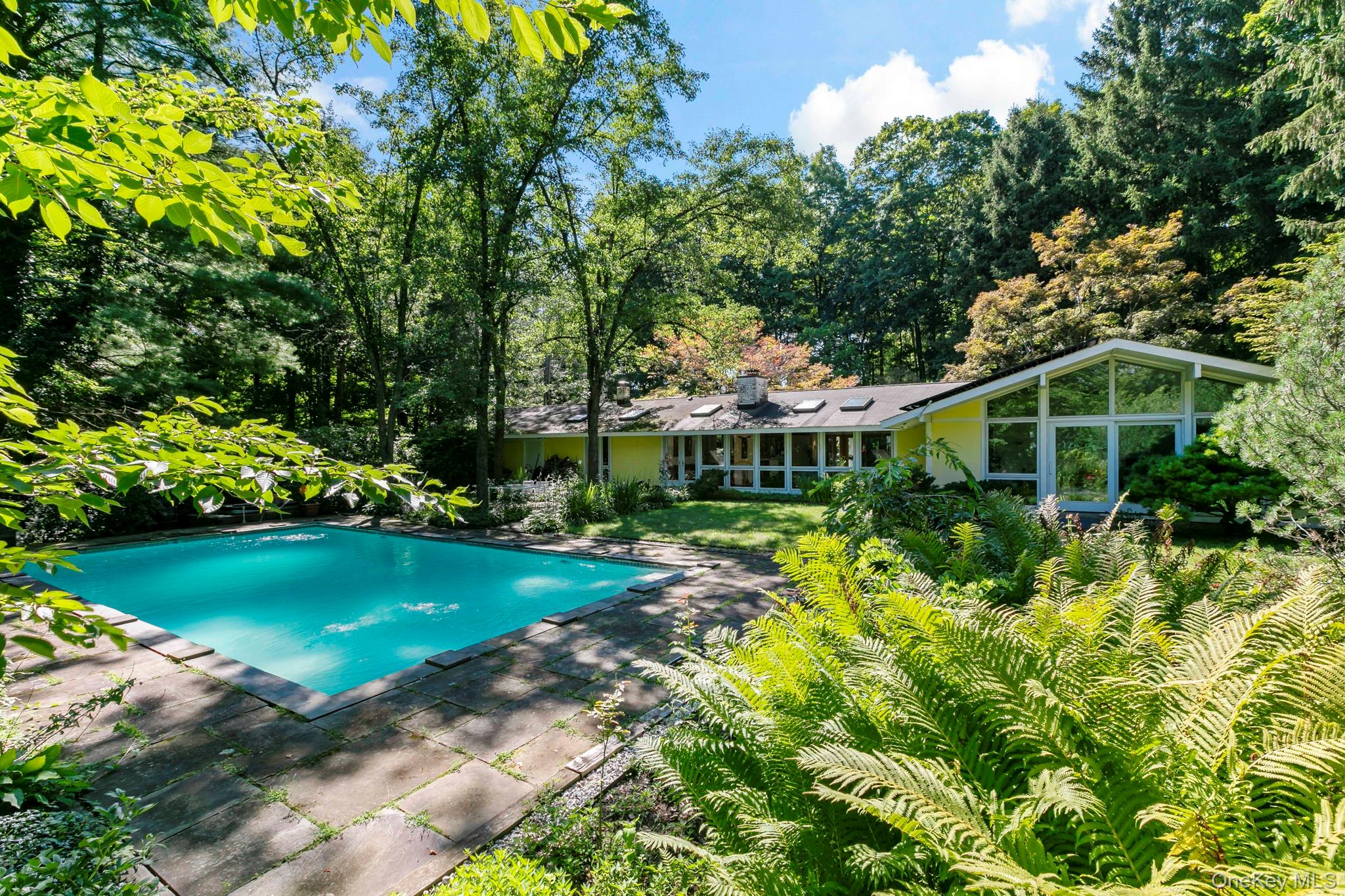 100 Crow Hill Road Property Photo 11