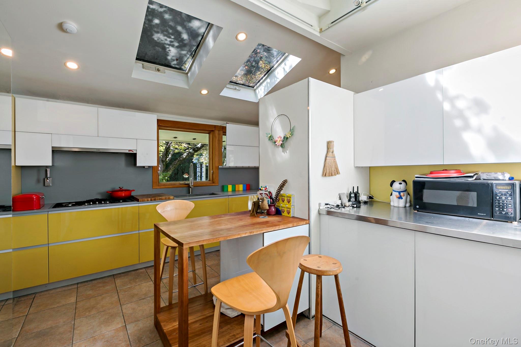 100 Crow Hill Road Property Photo 13