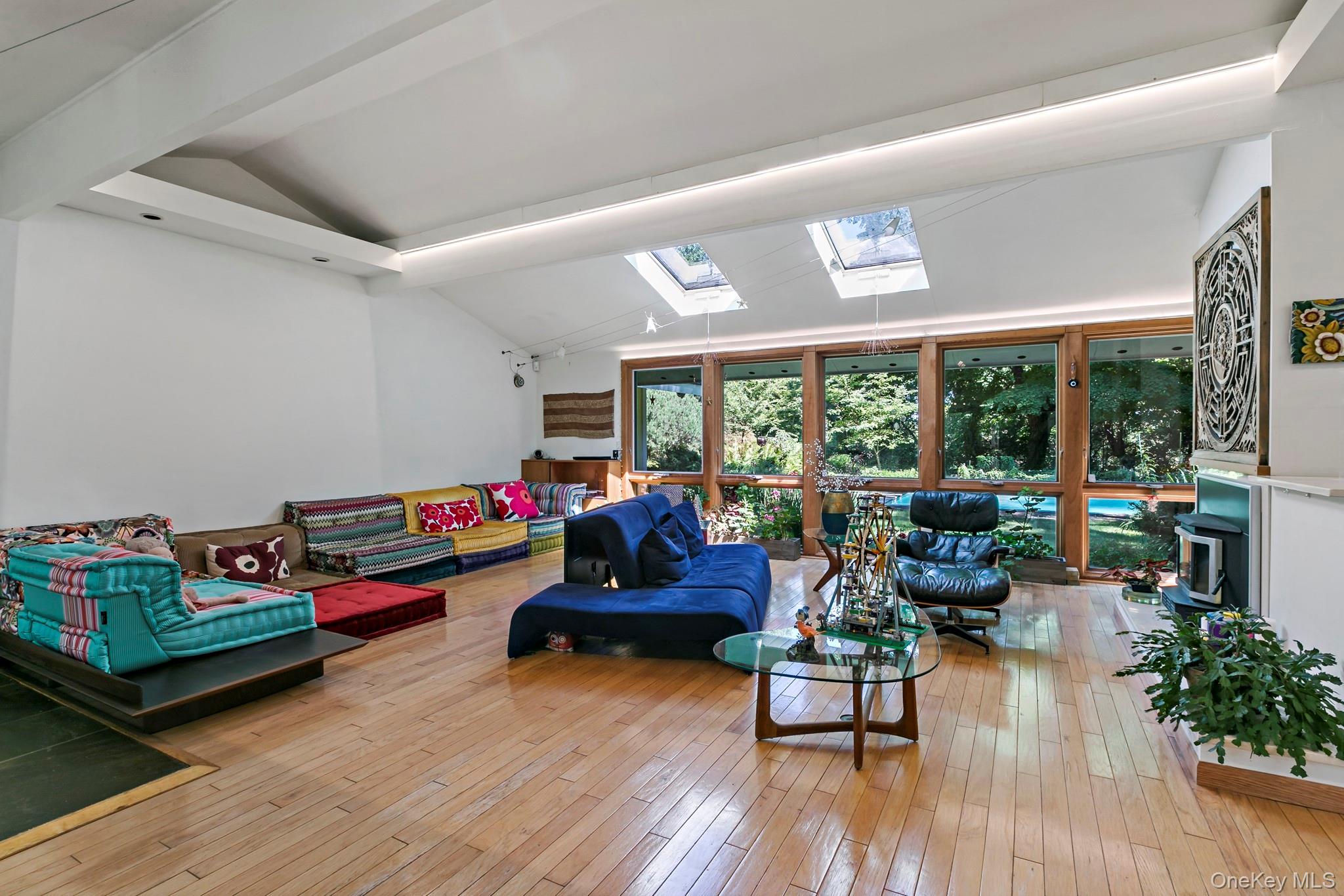 100 Crow Hill Road Property Photo 15