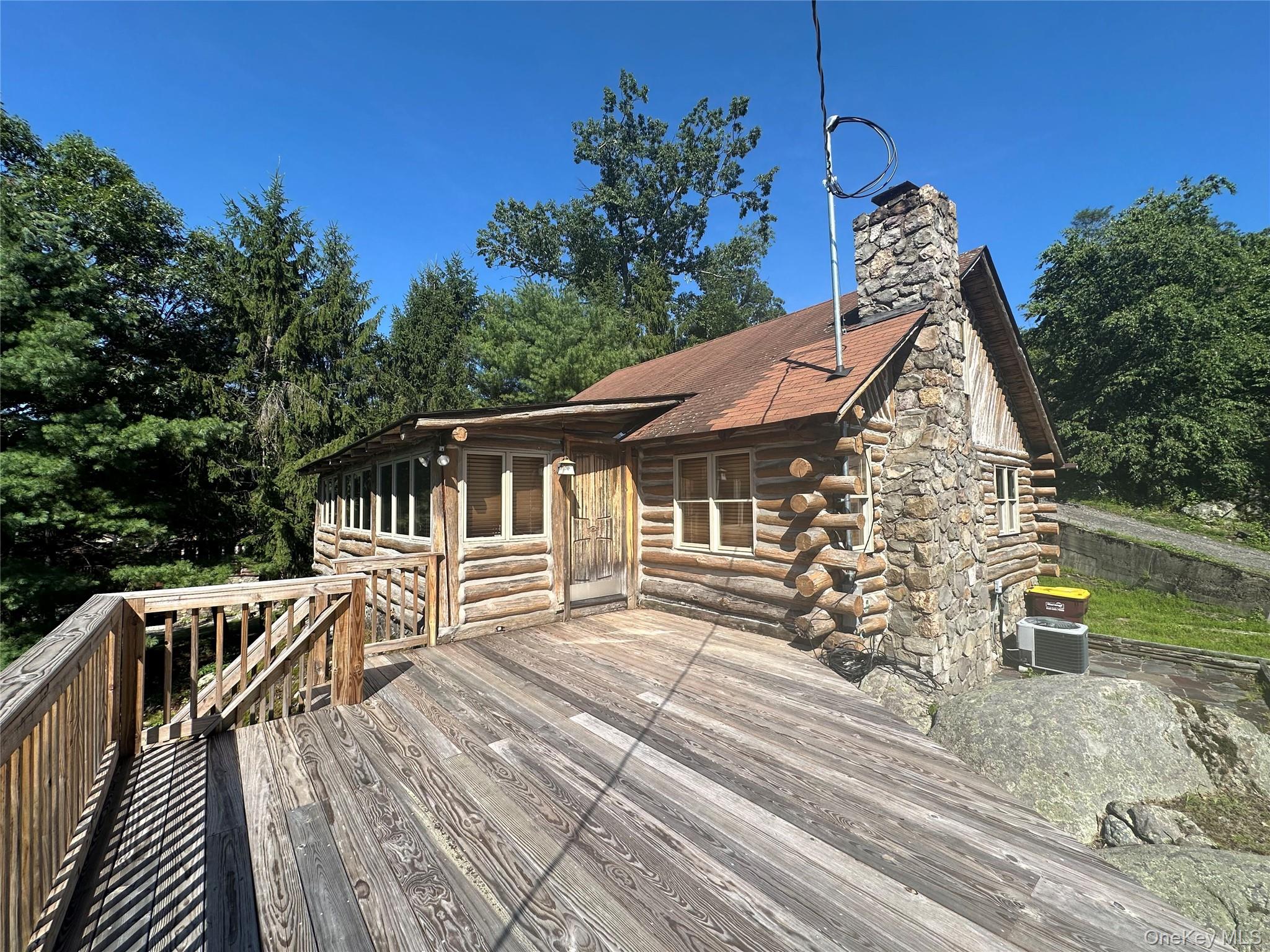 122 Woods Road Property Photo 1