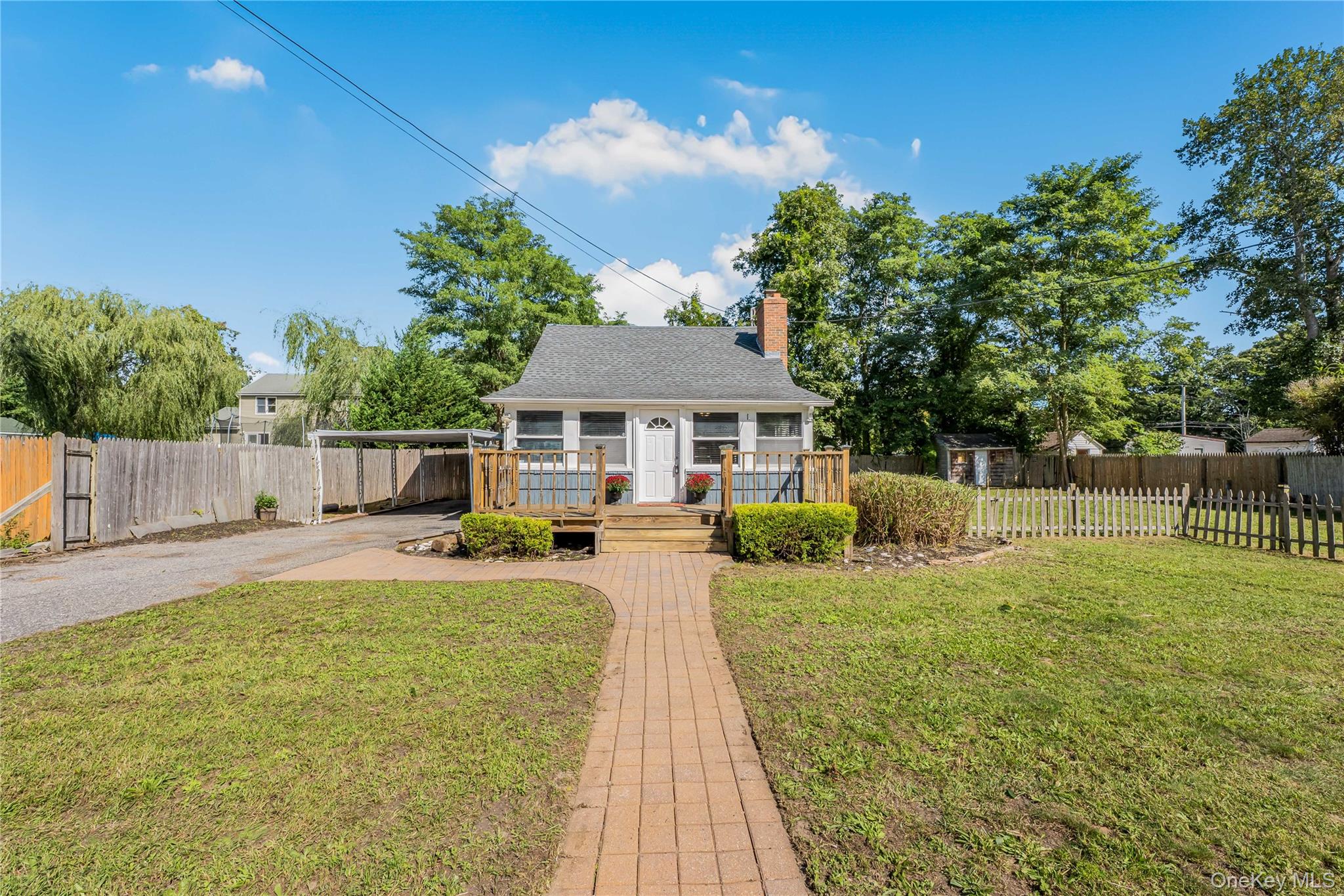 97 Magnolia Drive Property Photo 1