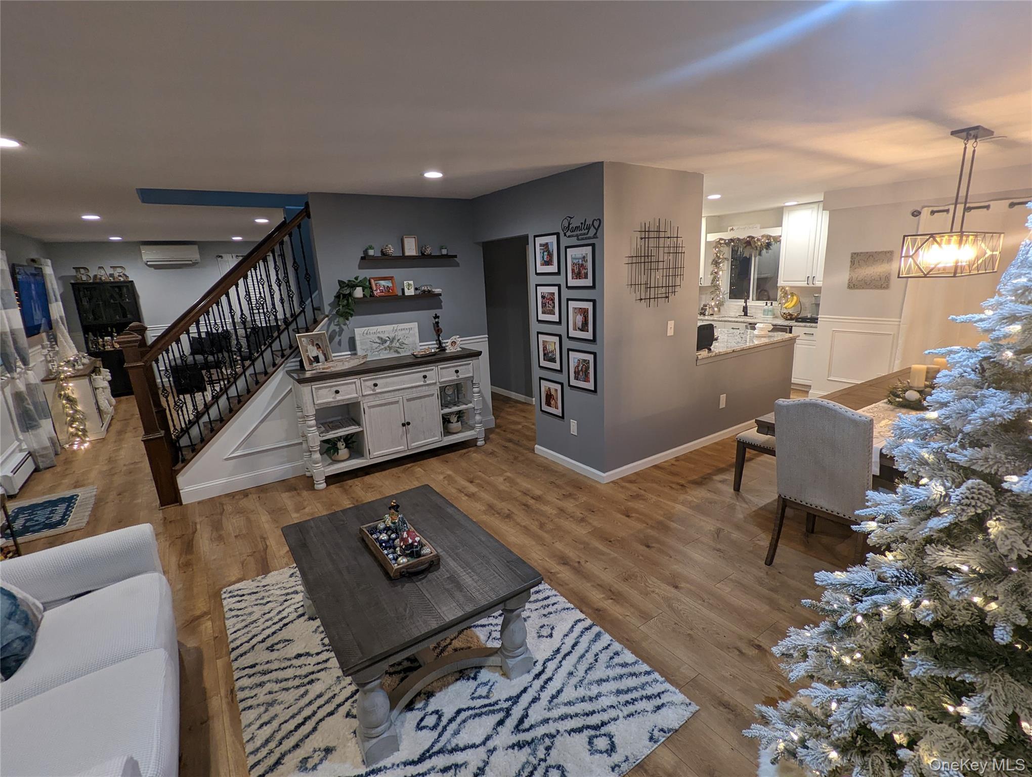146 Rosemont Avenue Property Photo 1