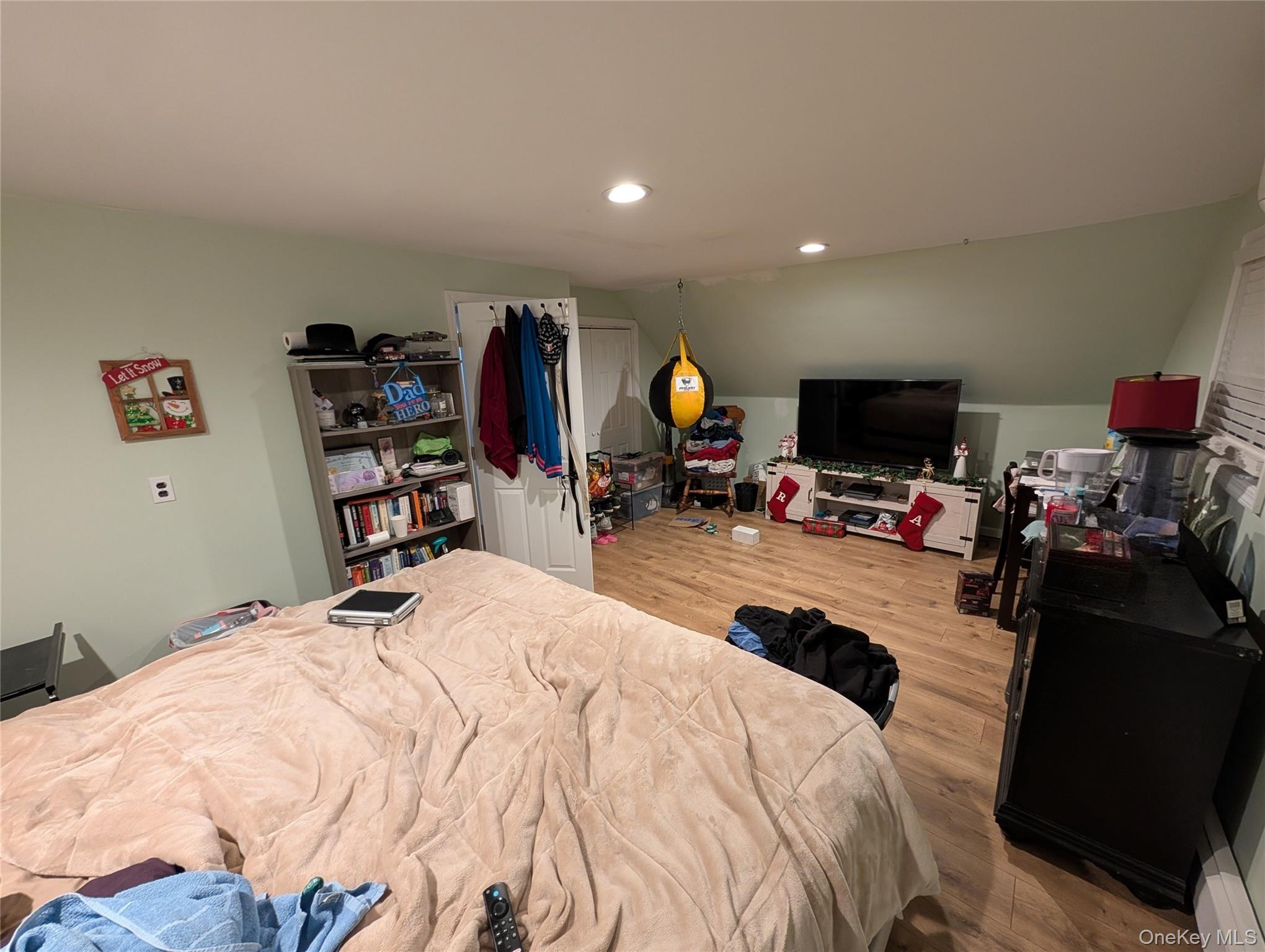 146 Rosemont Avenue Property Photo 13