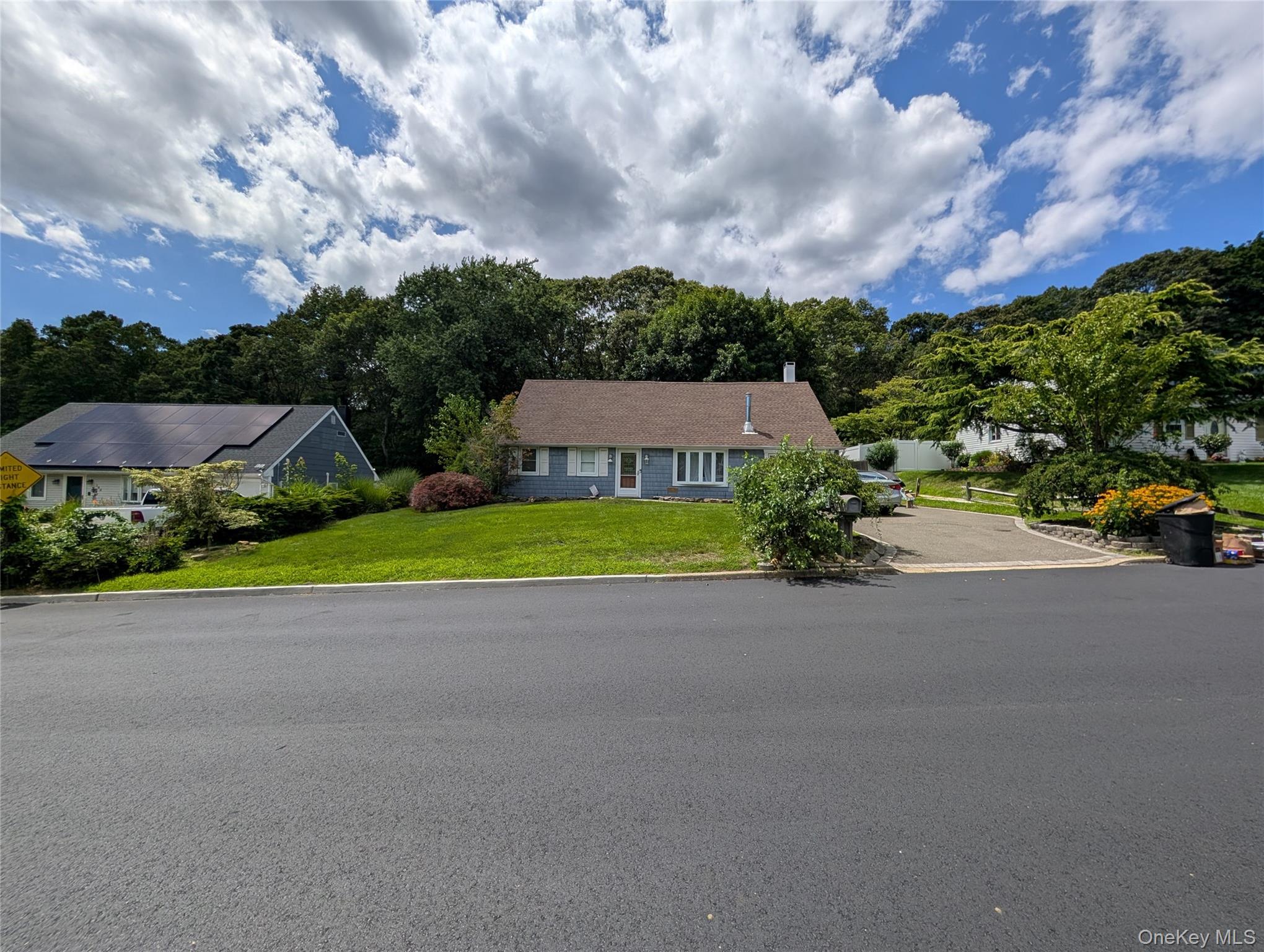 146 Rosemont Avenue Property Photo 15