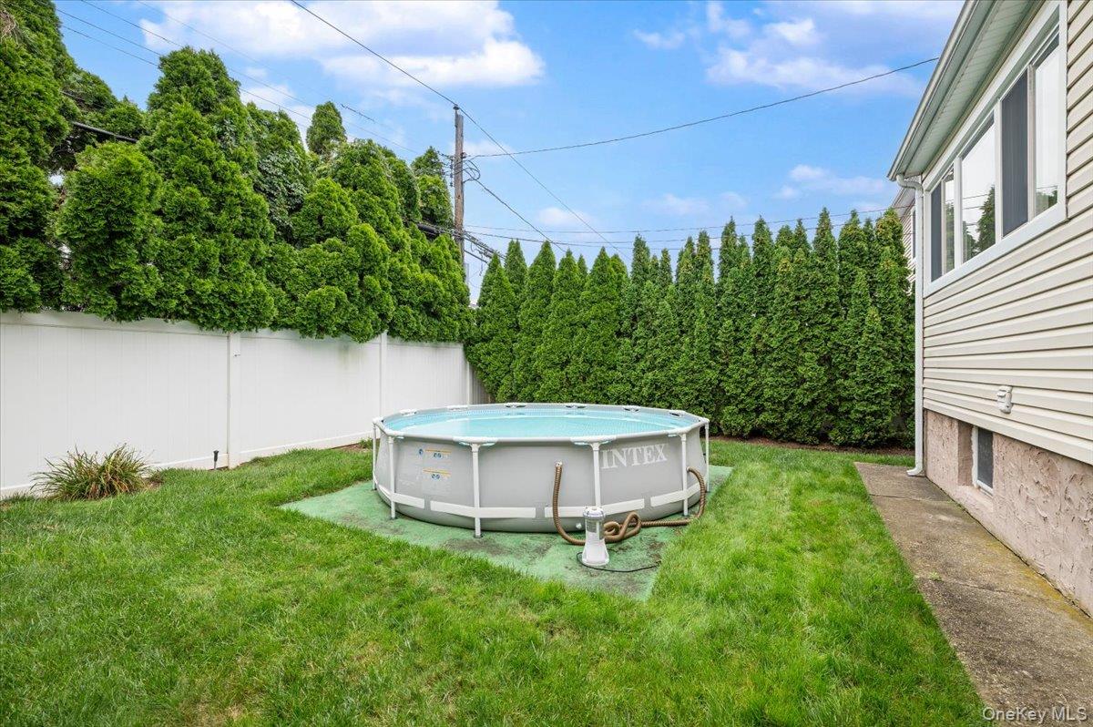 26 Margaret Road Property Photo 25