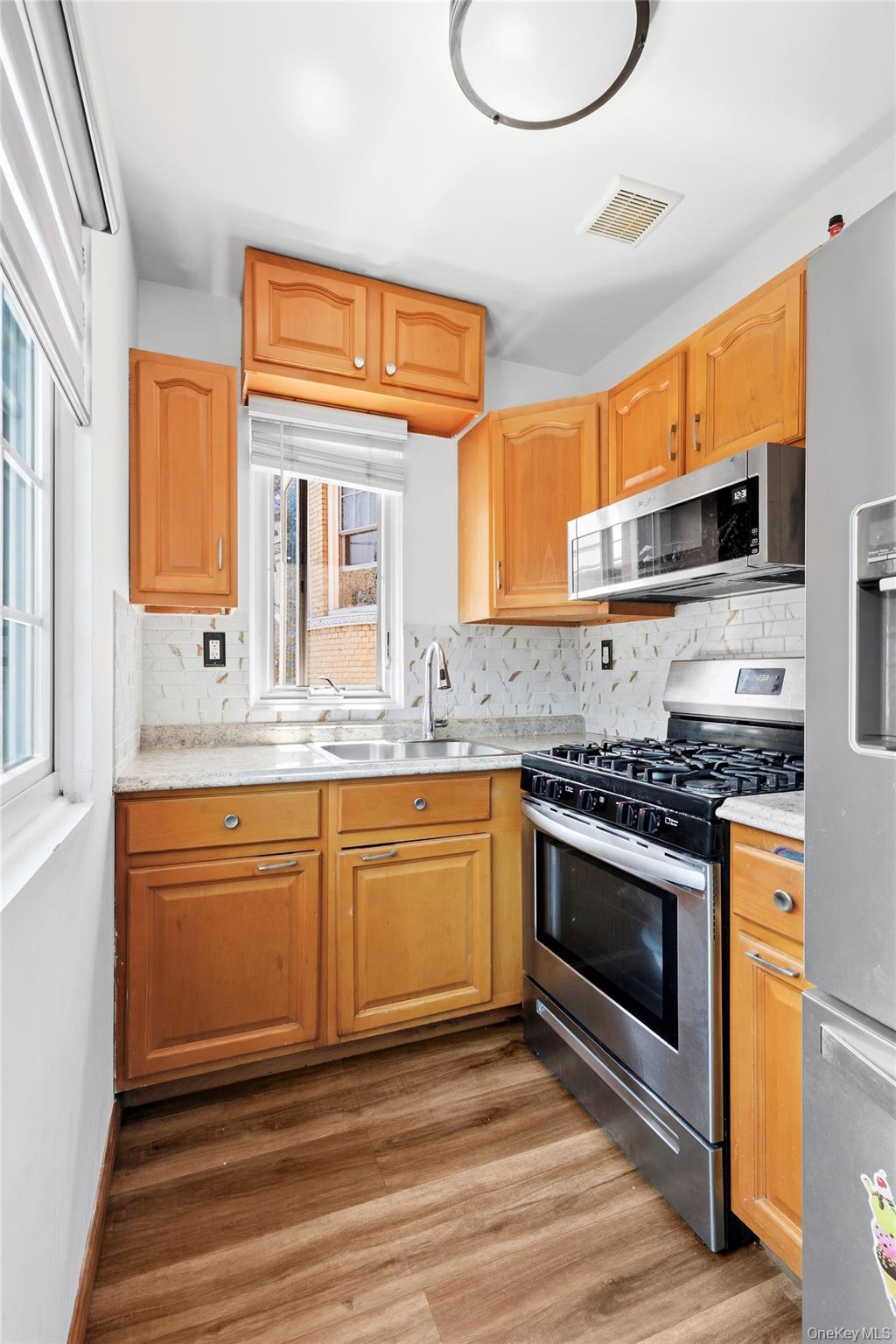 48 Crescent Street Property Photo 10