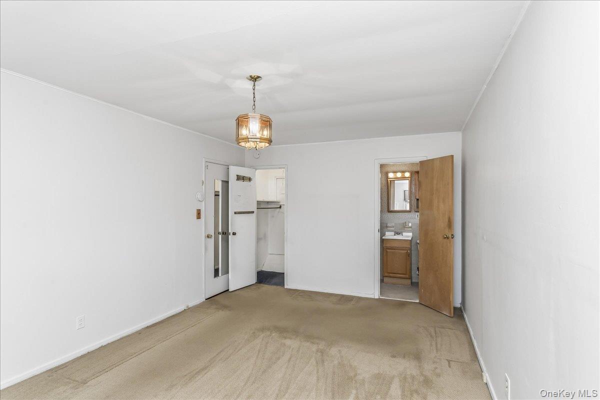 197 Stephen Street Property Photo 13