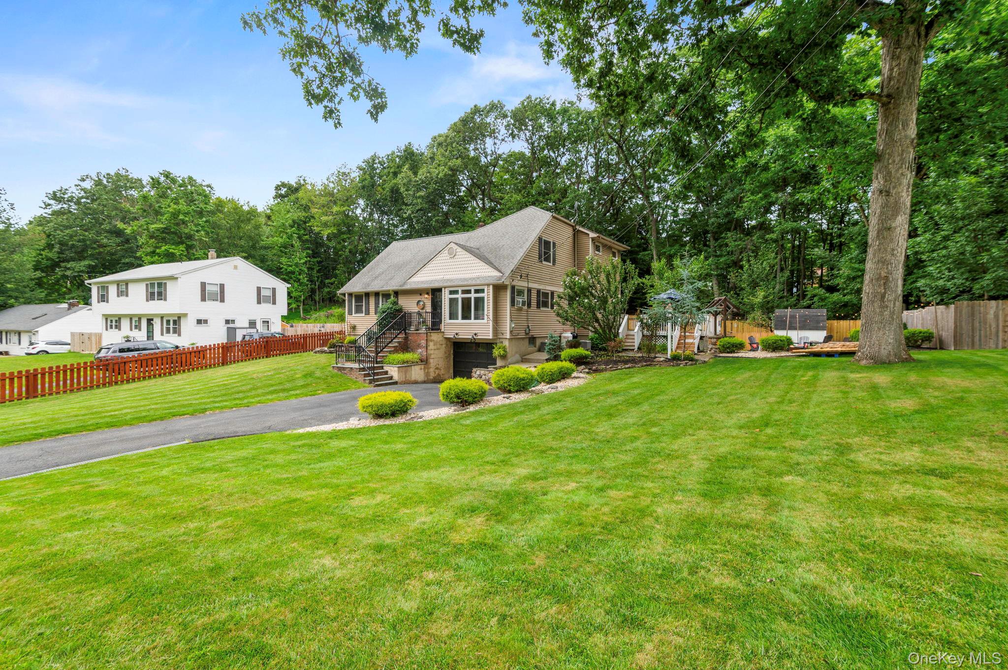 25 Birchwood Drive Property Photo 2