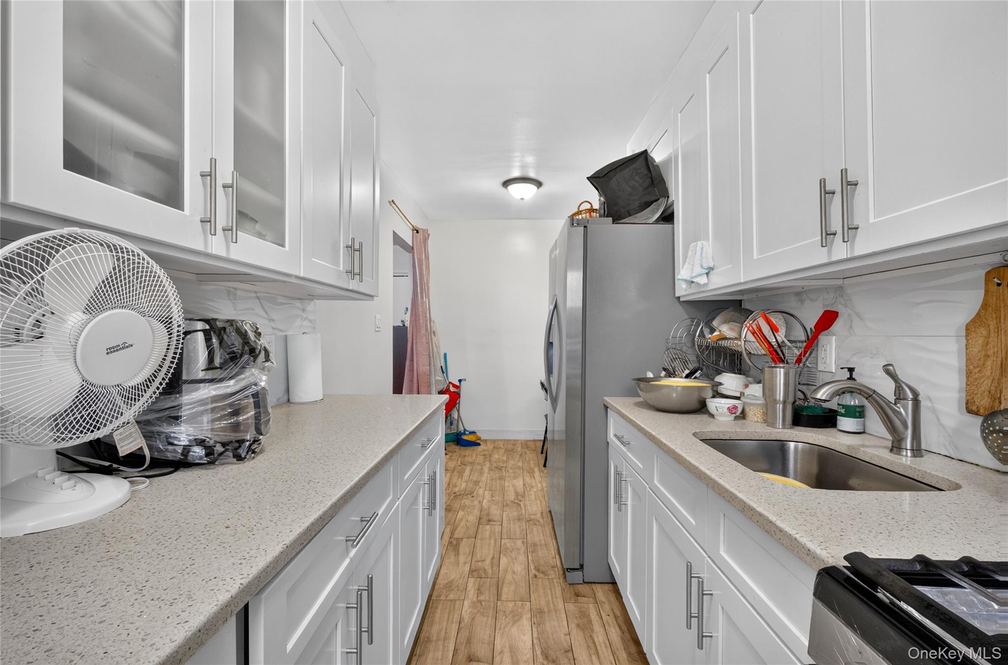 42-40 Bowne Street 2k Property Photo 11