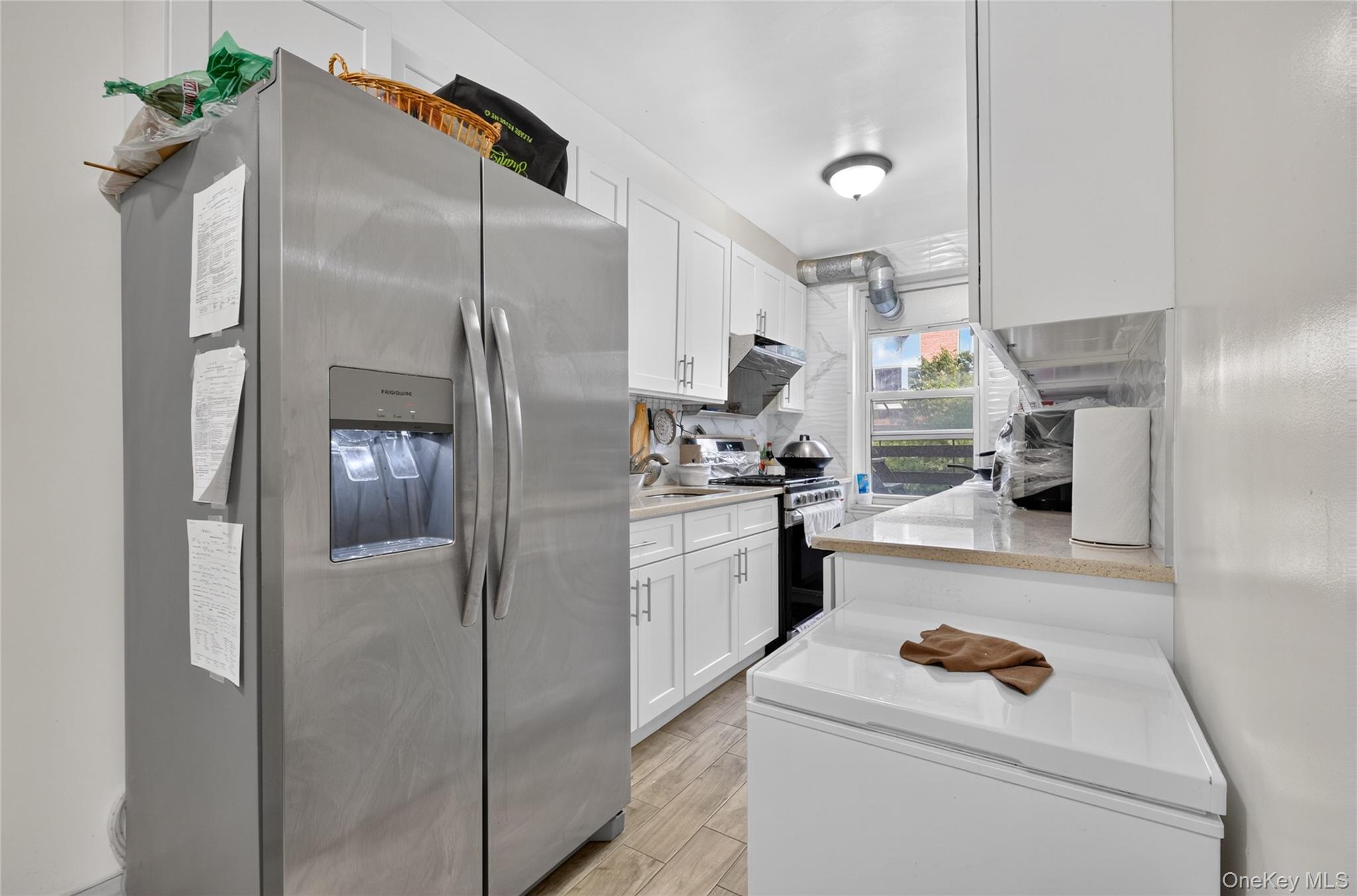 42-40 Bowne Street 2k Property Photo 13