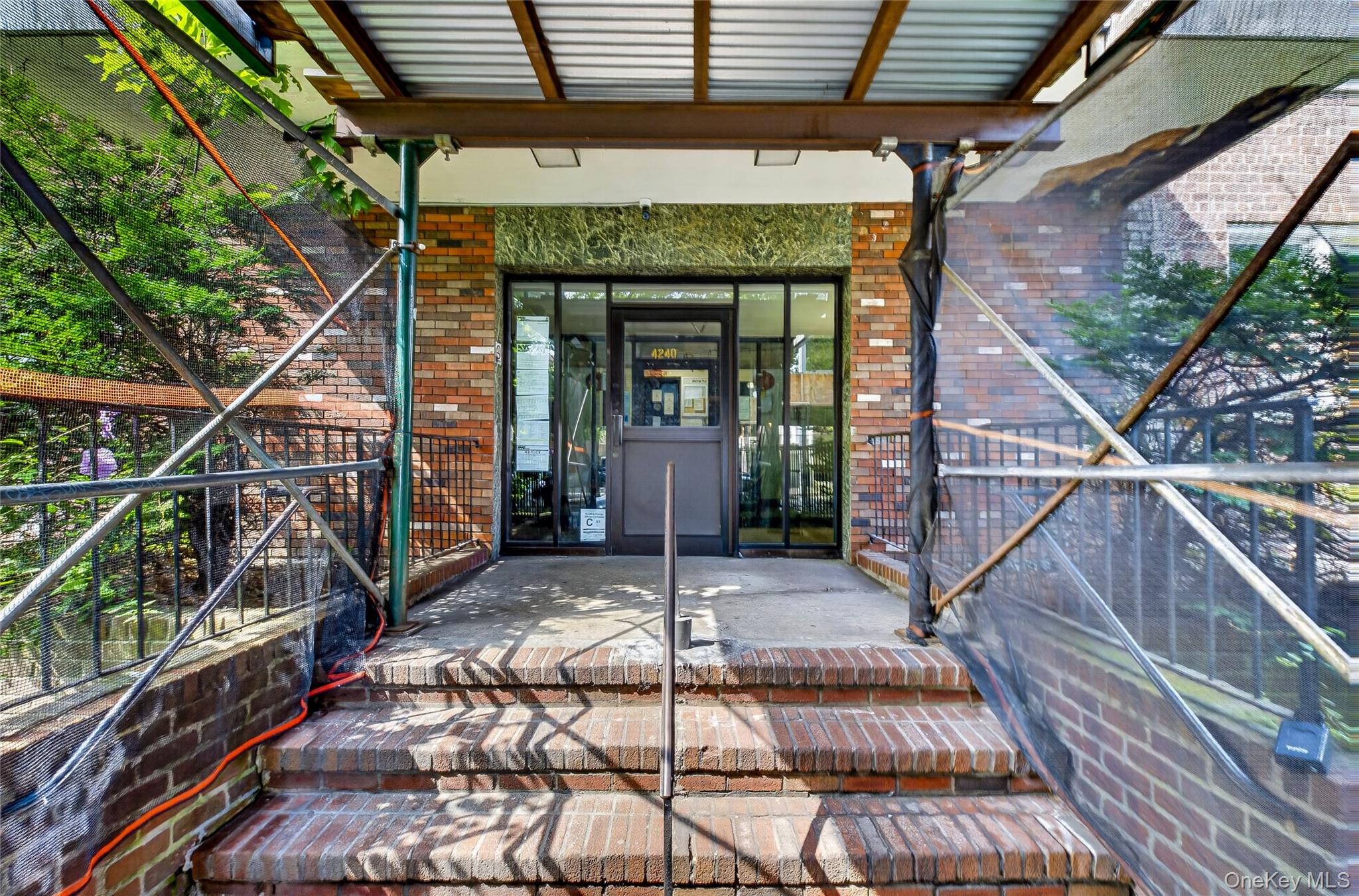42-40 Bowne Street 2k Property Photo 15