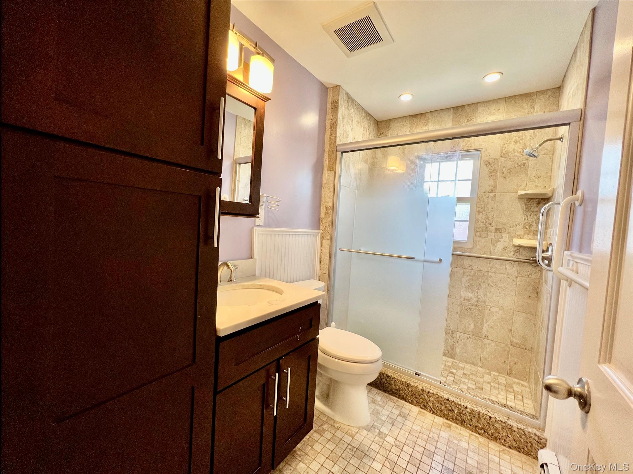 31 Edward Street Property Photo 10