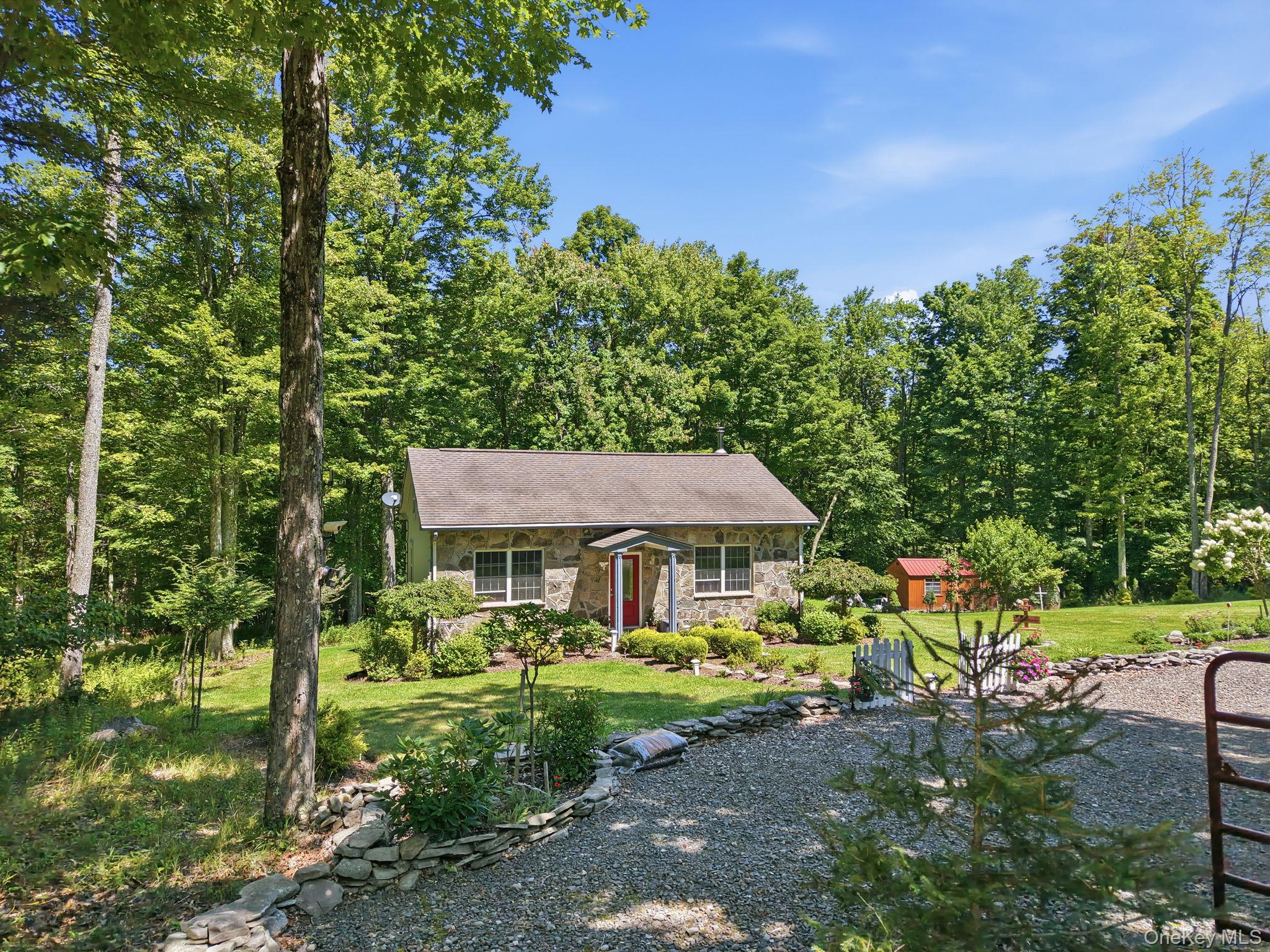 661 Oak Ridge Road Property Photo 1