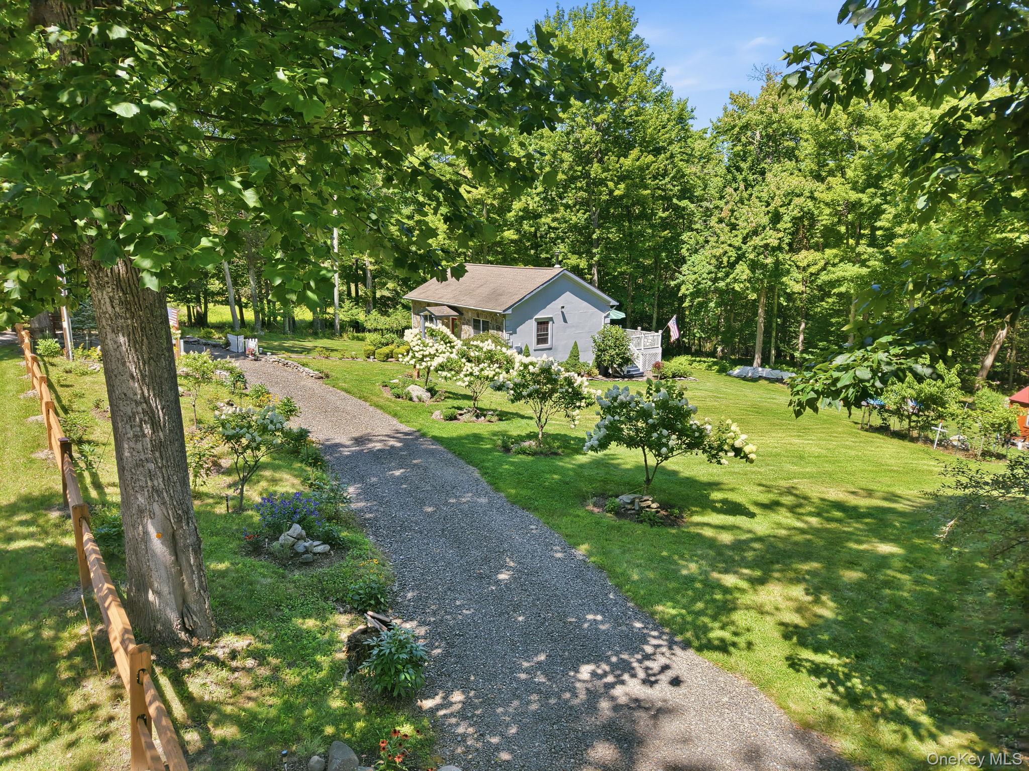 661 Oak Ridge Road Property Photo 4