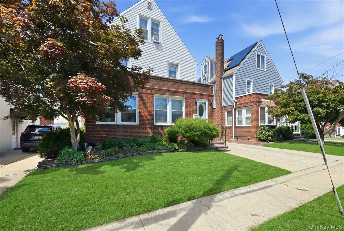 547 N 11th Street Property Photo 1