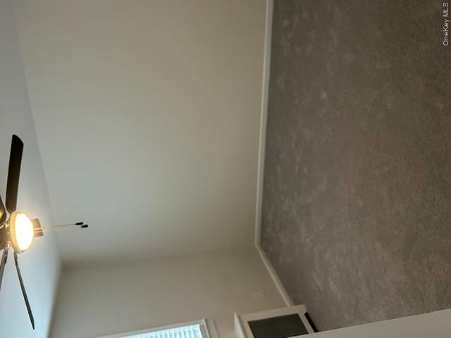 254-11 73rd Road Unit B Property Photo 4