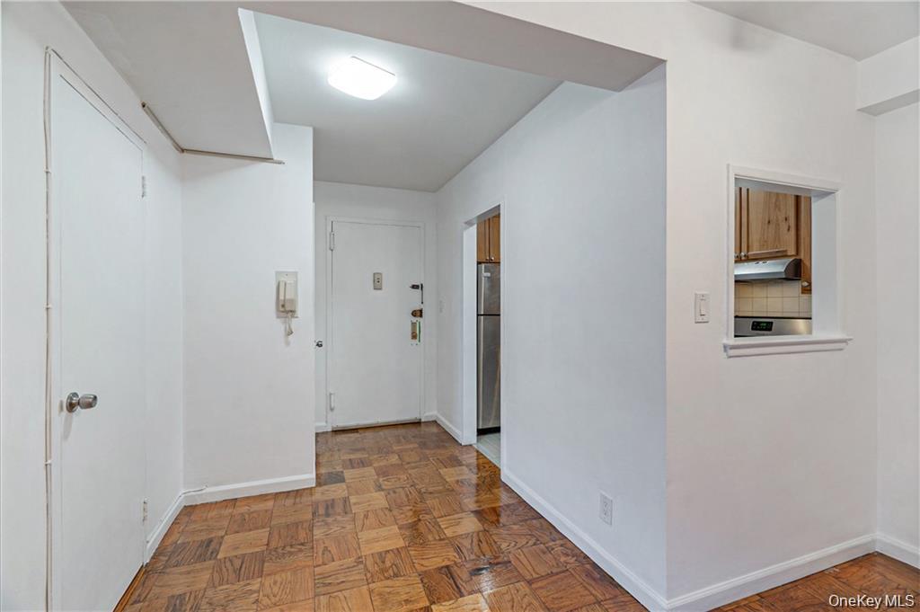 30 Lake Street 2k Property Photo 3